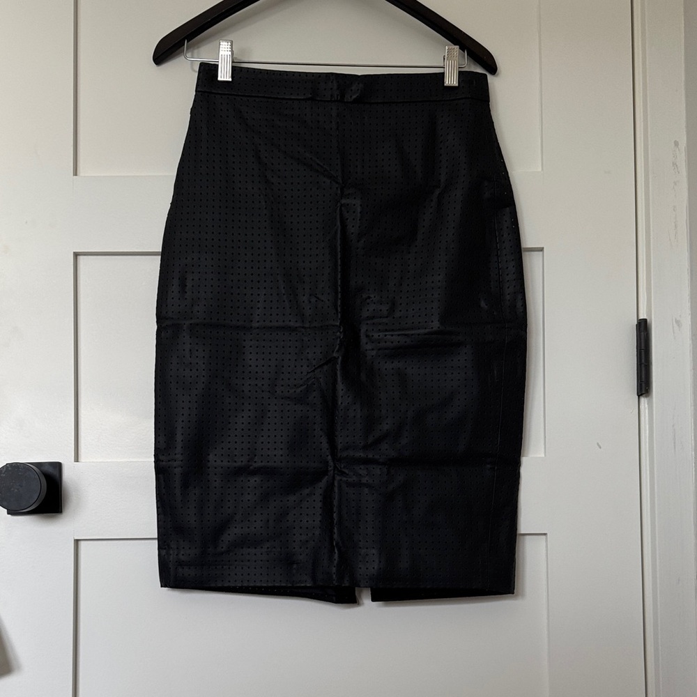 Banana Republic Black Textured Pencil Skirt